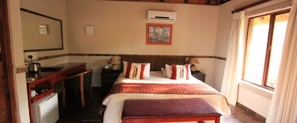 Grand Kruger Lodge & Spa  Busch Chalet Doppelzimmer