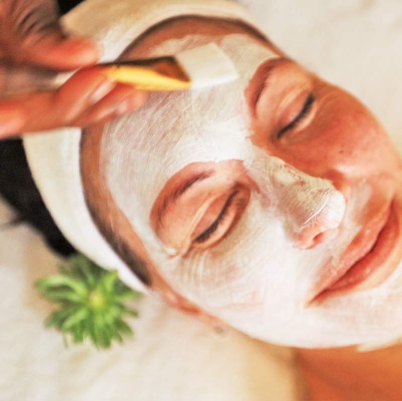 Gesichtsbehandlungen - so leicht, so schön